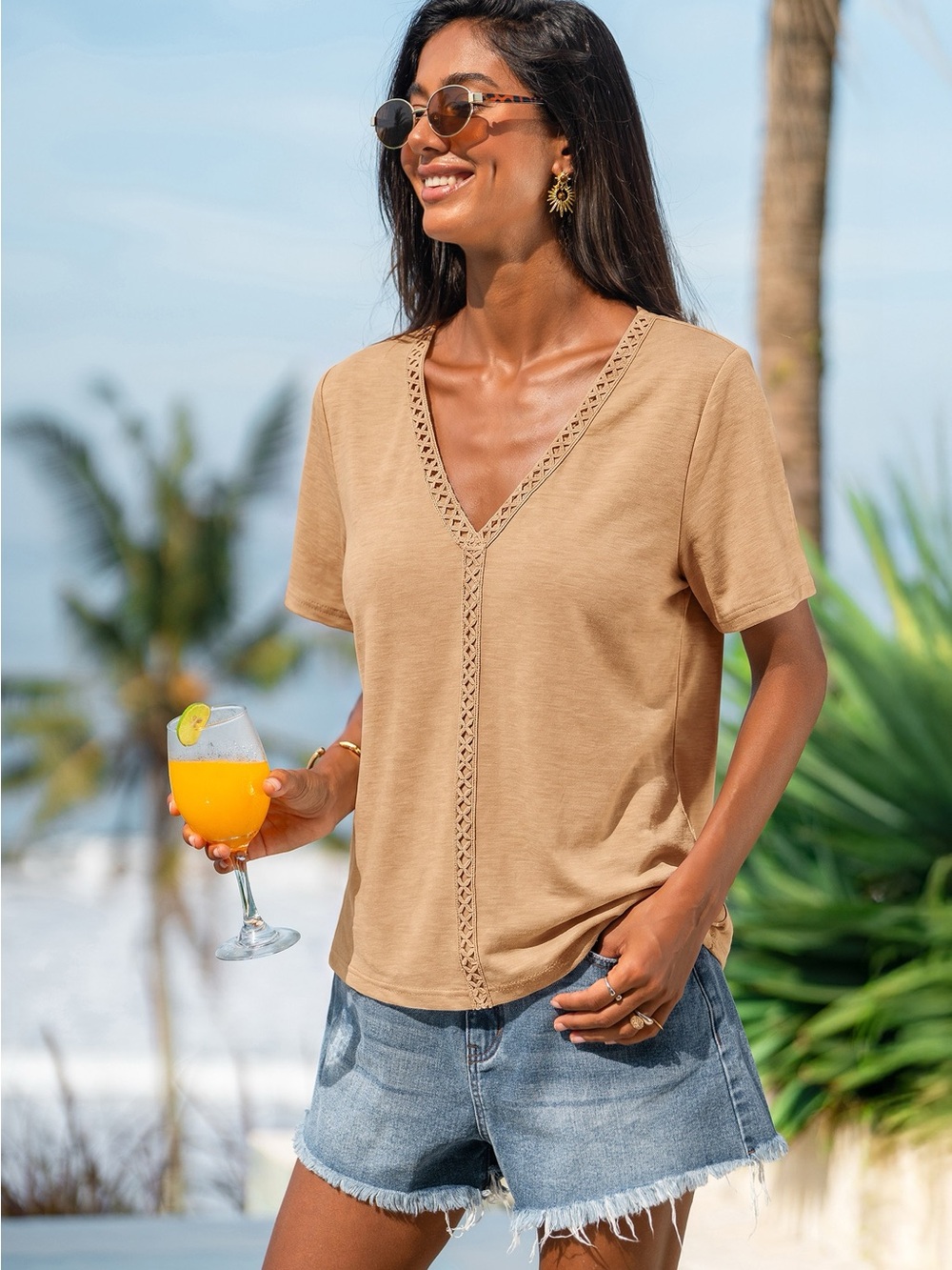 Camel Beige Vneck Loose Fit Top CUPSHE Sz. Medium NWT - Picture 3 of 4